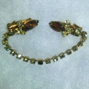 Vintage Sweater Clip